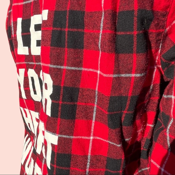 Forever 21 Let Your Heart Wonder Black Red Flannel - Picture 12 of 13